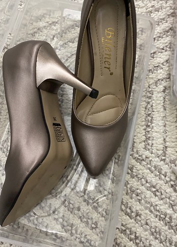 Klasik Kahverengi Stiletto Topuklu Kadın Ayakkabı - Görsel 2