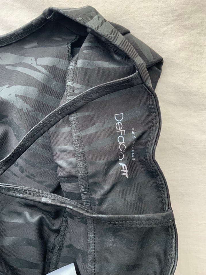 Siyah Zebra Desenli Spor Sütyen - Görsel 3