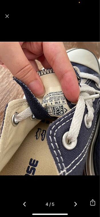 36,5 Beden lacivert Renk Orjinal converse