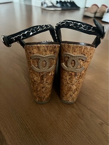 39 Beden Chanel sandalet