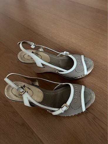 Prada Prada sandalet