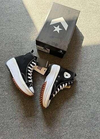 38 Beden Converse RunStar 