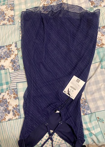 Bershka tül parlak mini elbise mezuniyet elbisesi - Görsel 5