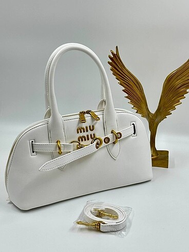  Beden MIU MIU - AVENTURE