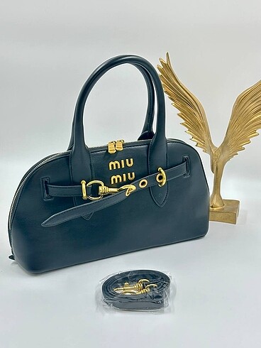  Beden çeşitli Renk MIU MIU - AVENTURE