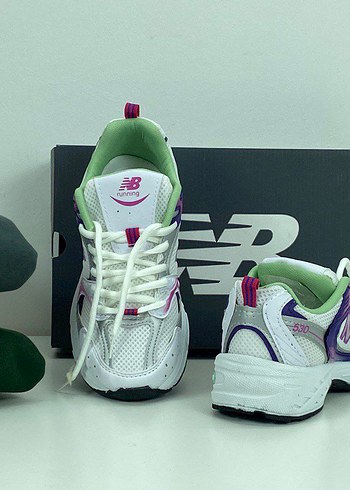 Newbalance 530 Tam kalıp Kutusuz gönderim