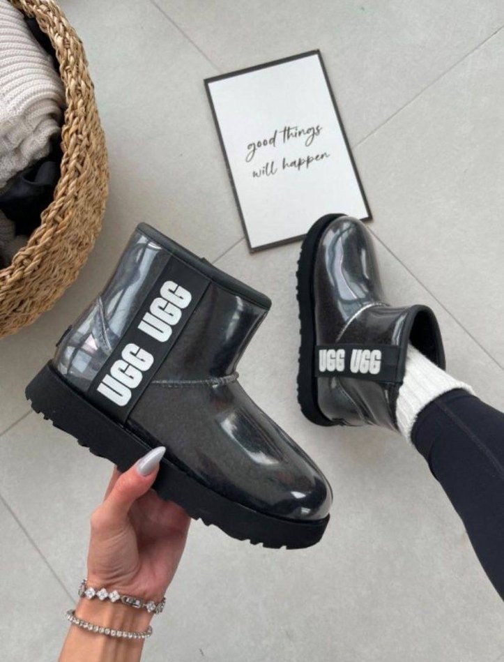 UGG Classic Clear Mini Renk: Siyah (transparan parlak yüzey) - Görsel 3