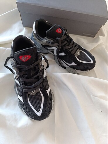Newbalance 9060 siyah ????İthal kalite ayarında ????Tam kalıp 
