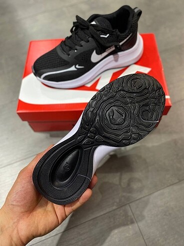 36 Beden siyah Renk ??NİKE AIR ZOOM?? ????A KALİTE ????ETİKETLİ BARKODLU ????ÖZE