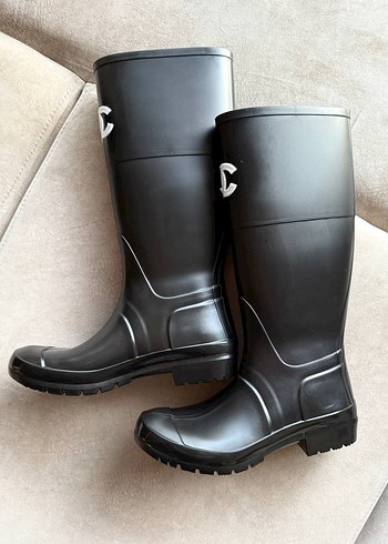 Chanel Siyah Stiletto Topuklu Diz Boyu Çizme - Görsel 4