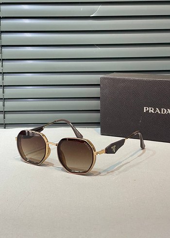 Prada Kadın Modern Klasik Kahverengi Güneş Gözlüğü