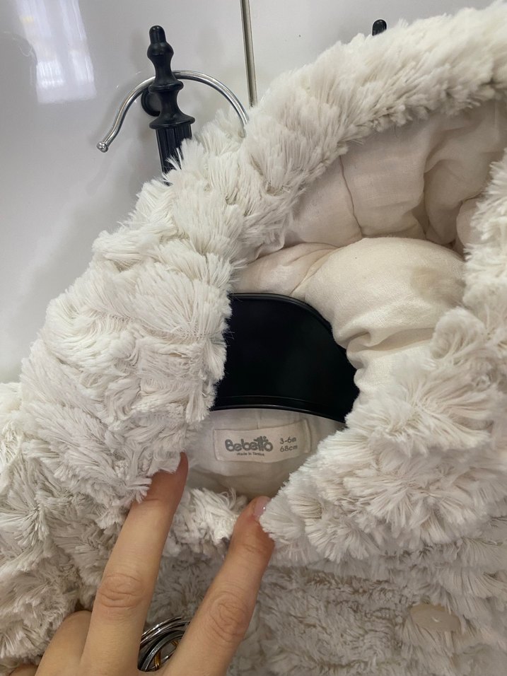 Kürklü Kapüşonlu Beyaz Bebek Tulumu - Görsel 5