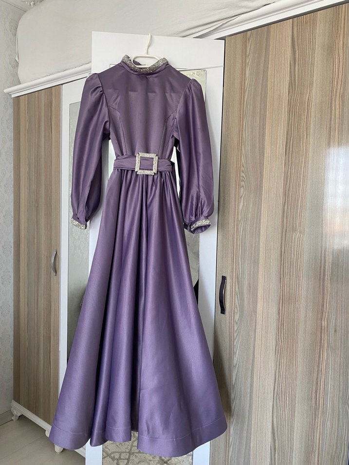 Uzun Mor Kadın Abiye Elbise - Görsel 5