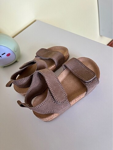 20 Beden kahverengi Renk H&m sandalet