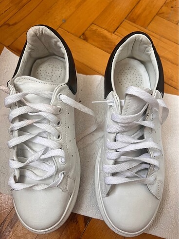 38 Beden Beyaz hakiki deri sneakers