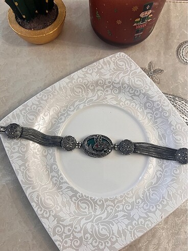 Diğer Antika model tavşan figürlü bileklik
