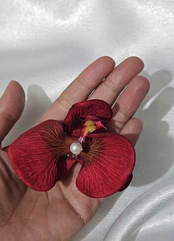  Beden Kırmızı orkide toka 