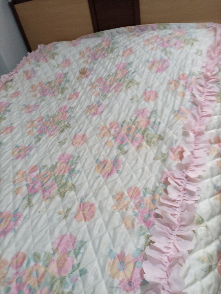 Pembe Çiçek Desenli Pastel Yatak Örtüsü - Görsel 3