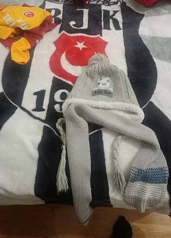 Civil Çocuk bere ve atki