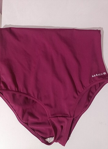 Decathlon Nabaiji Çocuk Mayo 10-11 Yaş