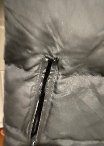 Erkek Siyah Fermuarlı Yüksek Yakalı Mont - Görsel 4