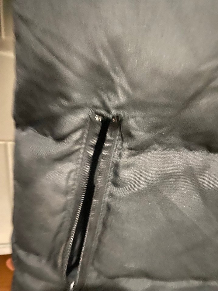 Erkek Siyah Fermuarlı Yüksek Yakalı Mont - Görsel 4