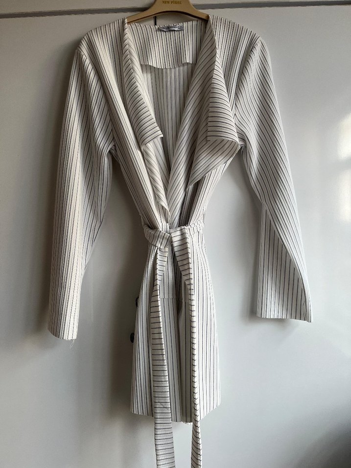 Çizgili Pliseli hırka - Görsel 2