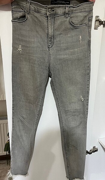 GRİ YIRTIK KOT JEAN/PANTOLON