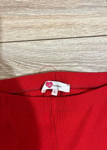 Koton Kırmızı Pilili Kadın İspanyol Paça Pantolon