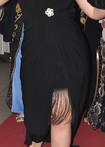 Siyah V Yaka Drapeli Uzun Abiye Elbise - Görsel 3