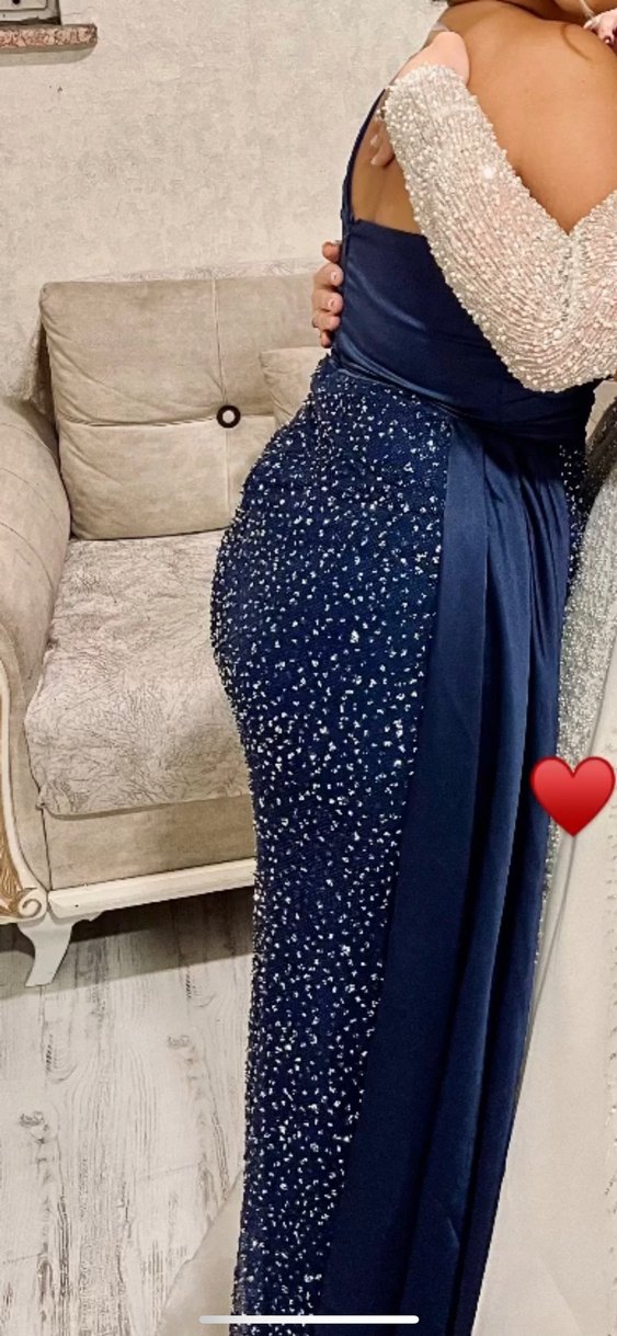 Lacivert taşlı yandan kuyruğu olan  Uzun Abiye Elbise - Görsel 4