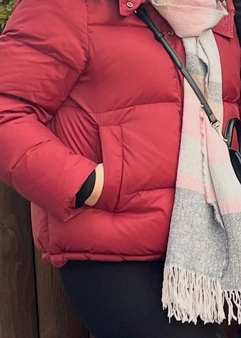 Bordo oversize kapüşonlu kaz tüylü su itici şişme mont - Görsel 2