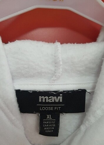 xl Beden Miav sweat maviden bu sezon 700e alındı 2 kere kullanıldı