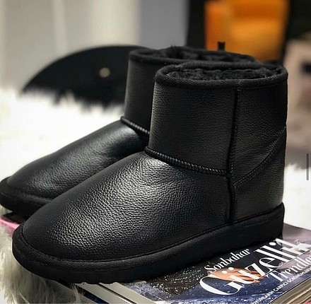 Deri Ugg Markasız Ürün Bot %20 İndirimli - Gardrops