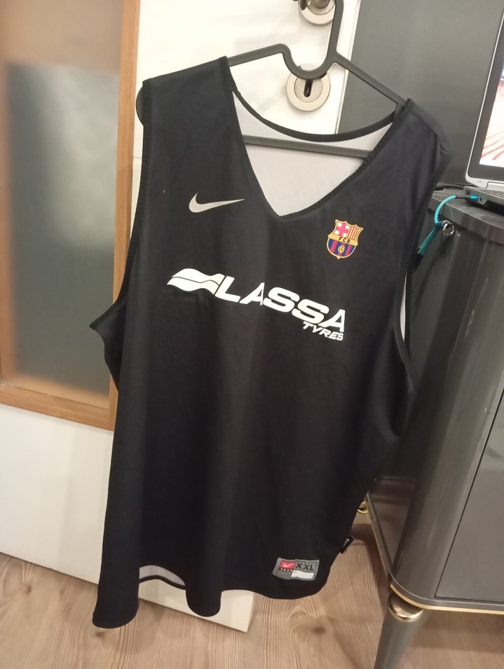 ORJİNAL NİKE BARCELONA ÇİFT TARAFLI FORMA - Görsel 4