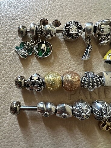 Pandora Pandora Charmlar