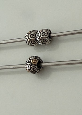Beden Pandora Two Tone Klipsler & Charm