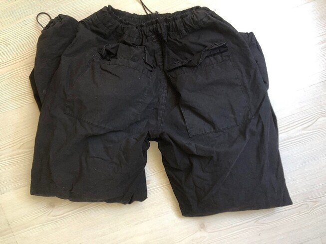 Diğer siyah paraşüt pantalon