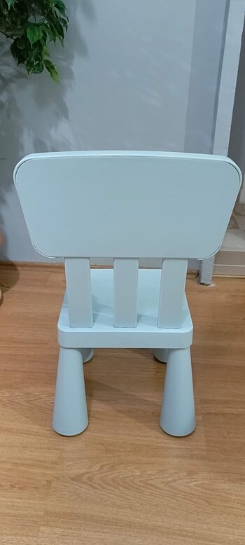 Ikea İkea çocuk sandalyesi