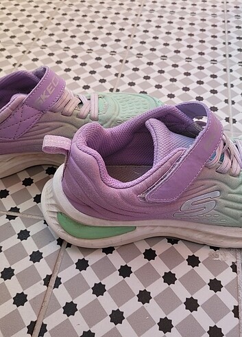35 Beden çeşitli Renk Sketchers Kiz Cocuk Ayakkabi