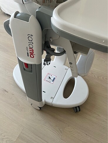  Beden Çok fonksiyonel mama sandalyesi peg perego tatamia