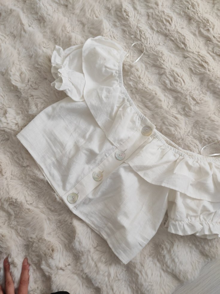 Beyaz Keten Volanlı Bohem Bluz - Görsel 4