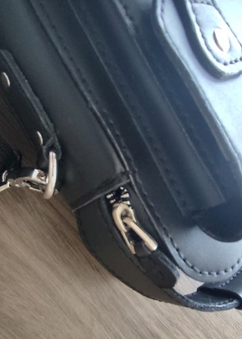 Siyah Erkek Omuz Çantası Tokalı - Görsel 8