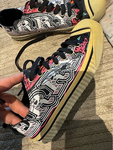 36 Beden Burberry