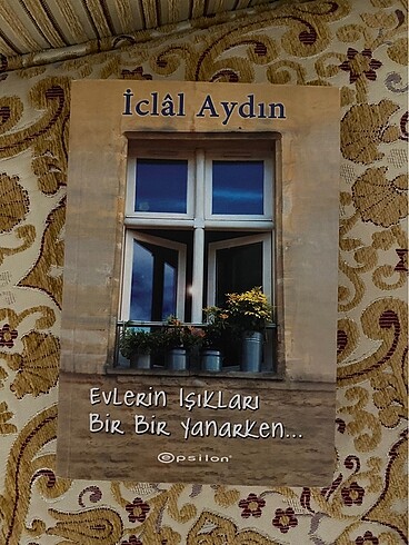 İclal aydın kitap