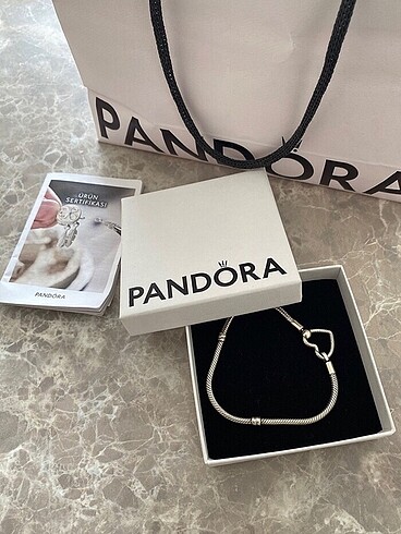 Pandora