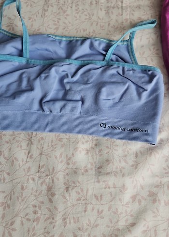 mavi spor atlet ve mor midi tayt takım - Görsel 4