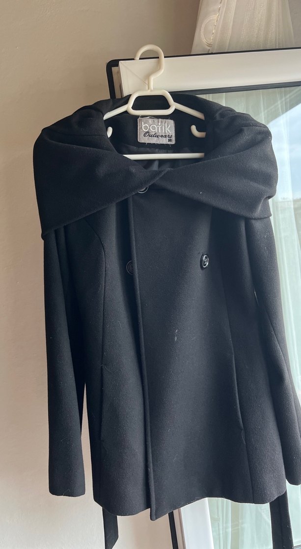 Batik Siyah Kadın Kaban - Görsel 3