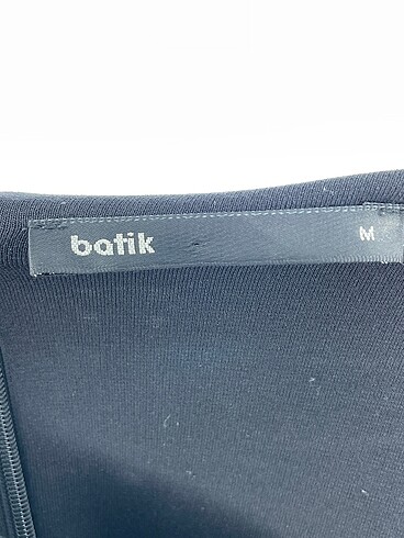 m Beden siyah Renk Batik Kısa Elbise %70 İndirimli.