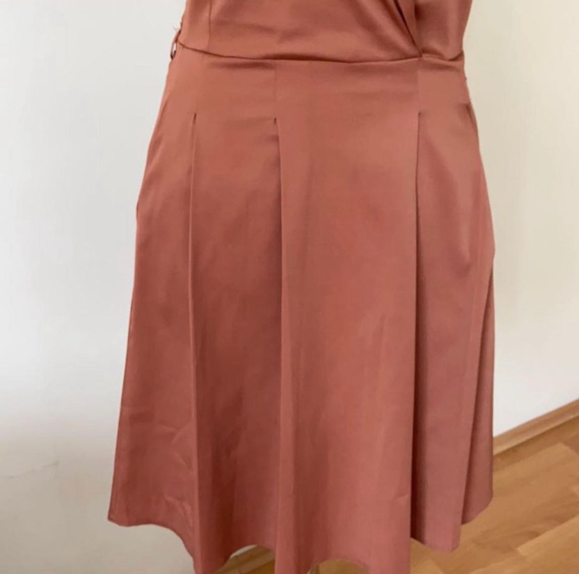 Şık Elbise - Görsel 4